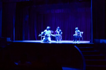Asisten a encuentro teatral