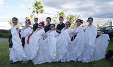 Celebran Halloween en familia en Parque Colibríes