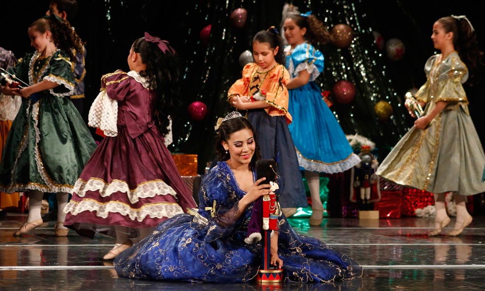 Ofrecen en Puebla recital de ballet El Cascanueces