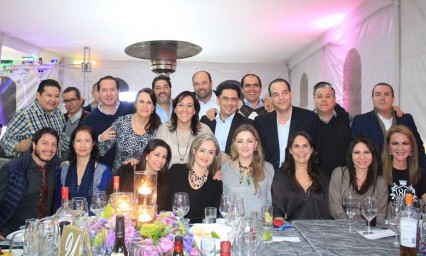 Conviven egresados del Colegio Humboldt
