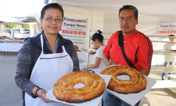 Goza San Pedro Cholula de gran rosca de temporada