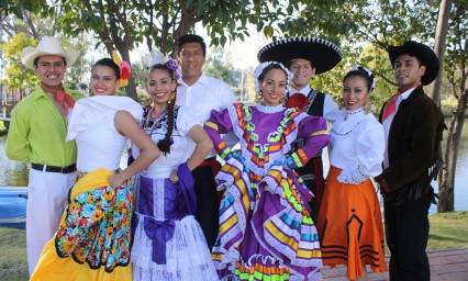 Arrancan temporada artística en movimiento