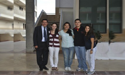 Regresan a su casa de estudios 