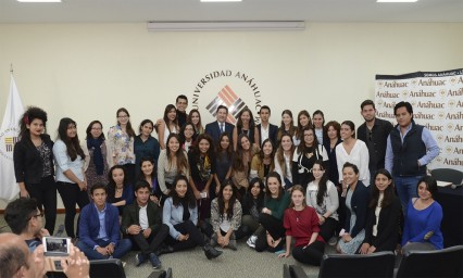 Arrancará en agosto Licenciatura en Moda, Innovación y Tendencia