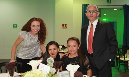 Celebran su veinticinco aniversario