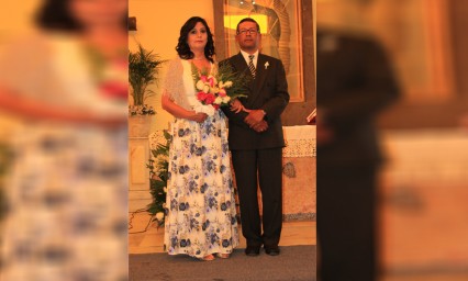 Celebran bodas de plata Carmen y Antonio