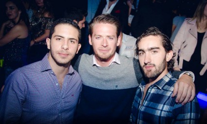 Se encienden entre moda y ritmos de house
