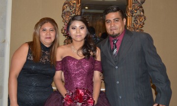 Michelle Ailyn celebra sus 15 años