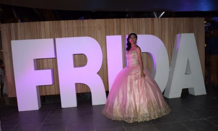 Frida Roxana festeja con una gran fiesta