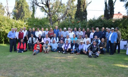 Realizan reunión anual de ex alumnos