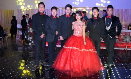 Jenny Miguel festeja sus XV a&ntilde;os