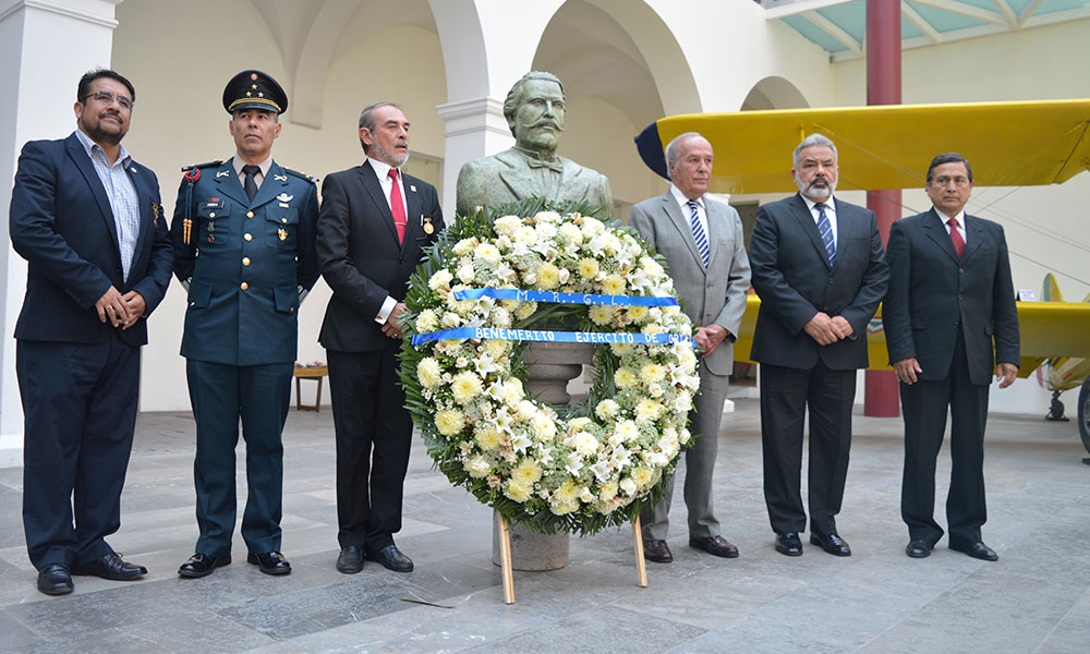 Homenajean a un gran héroe mexicano