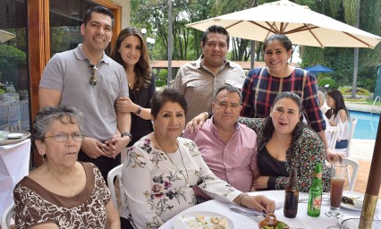 Celebran a las mam&aacute;s poblanas