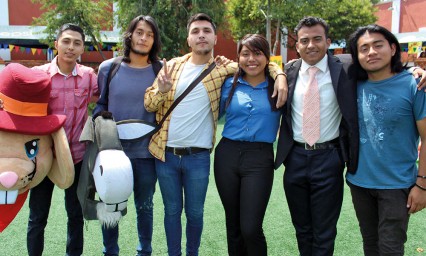 Alegr&iacute;a y diversi&oacute;n en kerm&eacute;s con noble causa