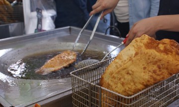 Familias disfrutan de delicioso fin 