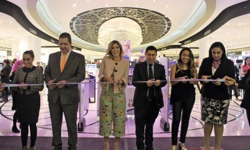 Inauguran Muestra Internacional de la belleza en Liverpool Serdán