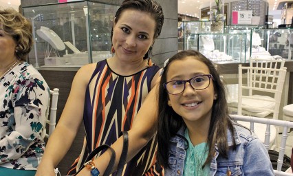 Presenta Liverpool Angelópolis charla sobre alta joyería