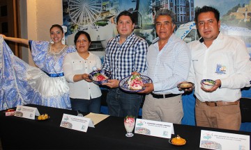 Invitan a Feria del chile en nogada de Calpan