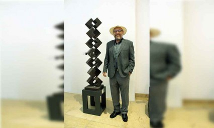 Inauguran exposición escultórica de Carlos Agustín