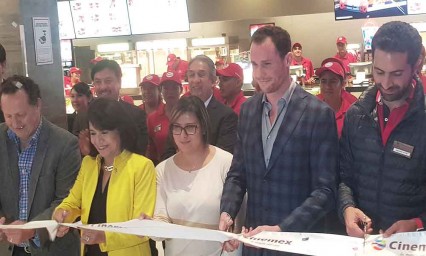 Inauguran Cinemex en Explanada Puebla