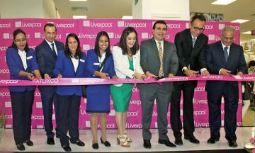 Llevan a cabo corte de listón de Liverpool Atlixco
