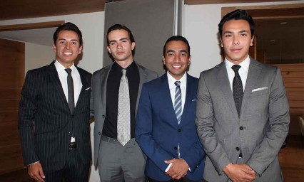 Talentos poblanos reciben galard&oacute;n