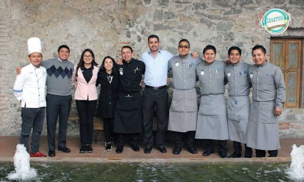 Casa Reyna, platillos coloridos como la tradicional talavera poblana