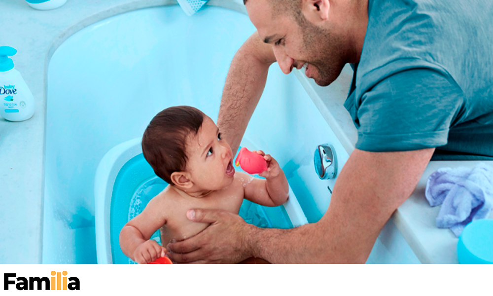 Consejos para los primeros baños de tu bebé