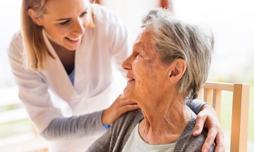 Consejos para cuidadores de pacientes con alzhéimer durante la cuarentena 