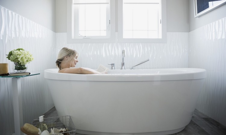 Beneficios de bañarte en tina 