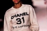 Presenta Chanel su primer desfile virtual