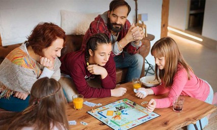 La familia debe ser reconocida como un elemento fundamental de la sociedad