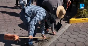 DIF de San Pedro Cholula interviene corredor San Miguelito con jornada de limpieza