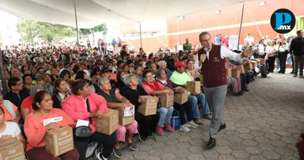DIF Puebla entrega 5 mil 400 despensas a familias de La Margarita