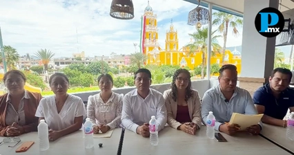 Regidorxs de Acatl&aacute;n renuncian, pero plant&oacute;n seguir&aacute; hasta que llegue el Concejo Municipal