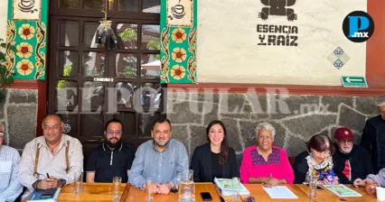 Presentan Frente Poblano en defensa de la soberan&iacute;a nacional; est&aacute; integrado por exservidores y militantes de Morena