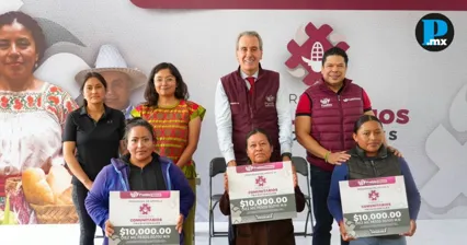 Puebla entrega 2 mdp a 200 proyectos comunitarios; 167 apoyos son para mujeres