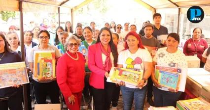 Entregan 2 mil 293 libros a m&aacute;s de 790 ni&ntilde;os de CAIC en San Pedro Cholula