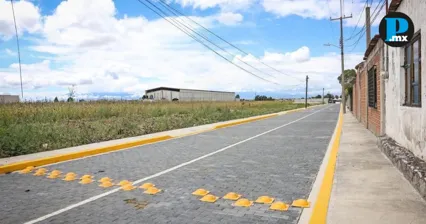 Cuautlancingo invierte m&aacute;s de 3.7 mdp en pavimentaci&oacute;n de Almecatla
