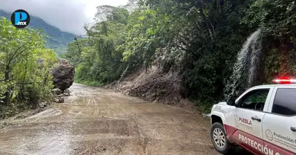 Protecci&oacute;n Civil atiende deslaves en Zapotitl&aacute;n de M&eacute;ndez y Puebla capital