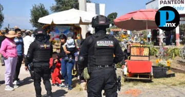 Las inspecciones en panteones abarcan la verificaci&oacute;n de instalaciones de gas en puestos ambulantes, se&ntilde;al&eacute;ctica y retiro de riesgos en la infraestructura.