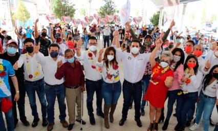 ¿Y la Sana Distancia? Candidatos poblanos les vale protocolos del Covid 