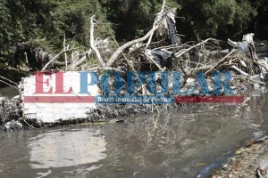 Recibe río desechos de mezclilleras
