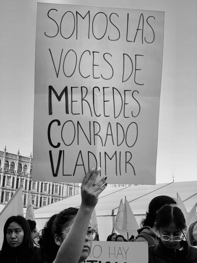 Cartel somos las voces