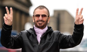 Celebra Ringo Starr triunfo del Brexit