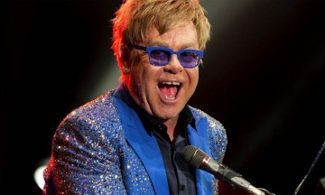 Sufre Elton John “peligrosa y rara” infección bacteriana