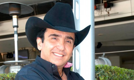 Busca Fern&aacute;ndez Jr gubernatura