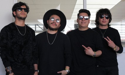 L&aacute;zaro se levanta y vuelve a la armon&iacute;a