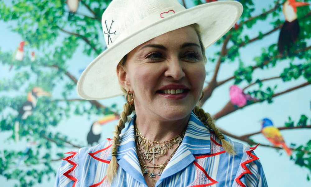 Celebra Madonna 60 años con ayuda para niños de Malawi en África