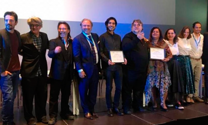 Del Toro entrega becas para impulsar a j&oacute;venes cineastas